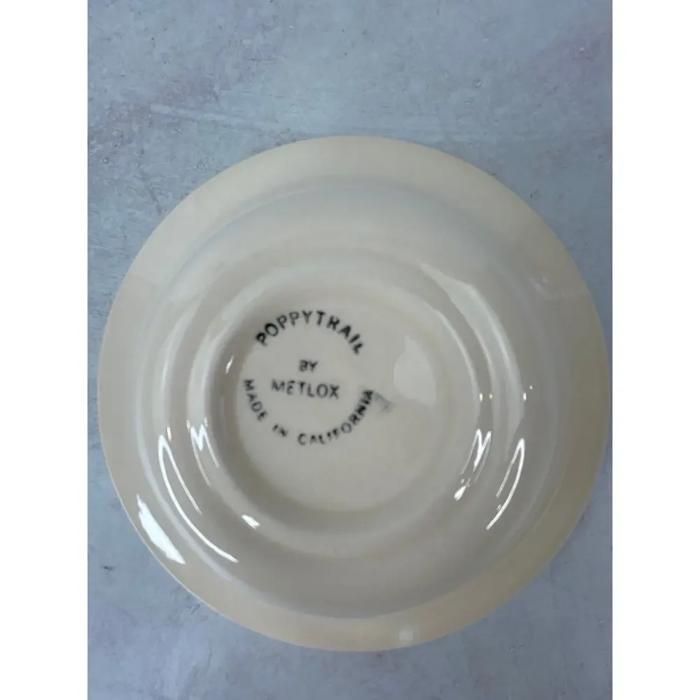 Vintage MCM Metlox Poppytrail Red Rooster Salad Plates Retro California‎ 6 inch